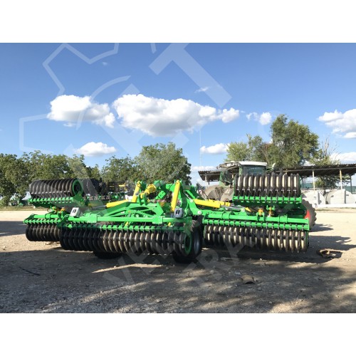 Компактная дисковая борона KRONOS 11 с ножевыми катками прицепная