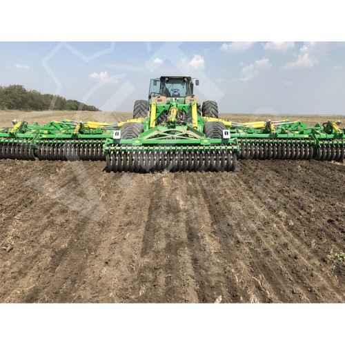 Компактная дисковая борона KRONOS 11 с ножевыми катками прицепная