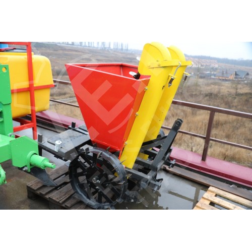 Картофелесажалка двухрядная S-239 (50 см)