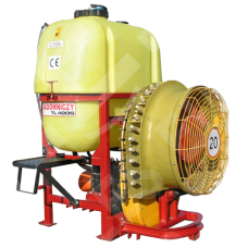 Опрыскиватель садовый 400л