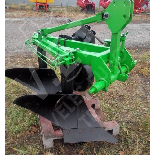 Плуг лемешный навесной U013 2-35